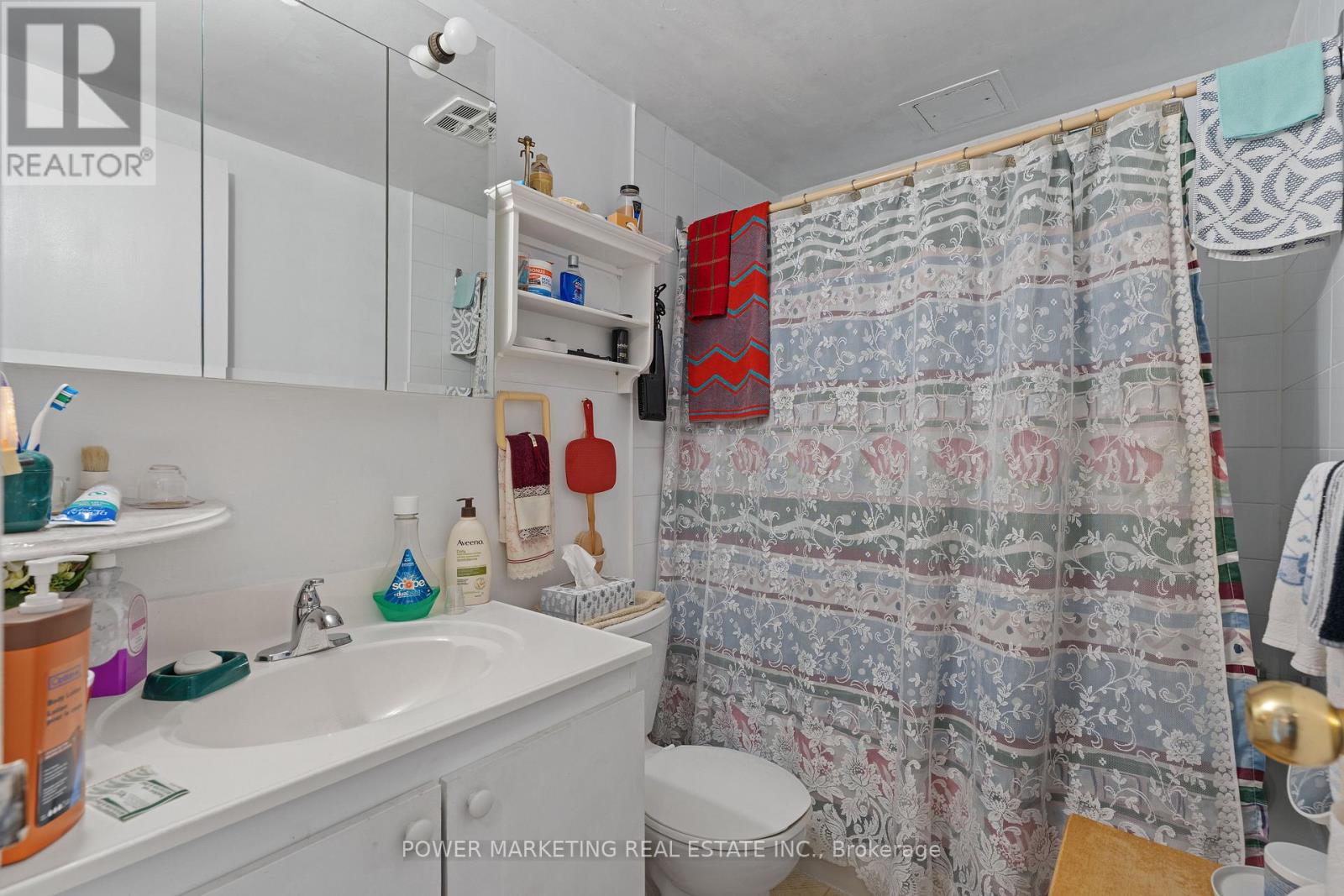 #1107 2000 JASMINE CRESCENT - 8