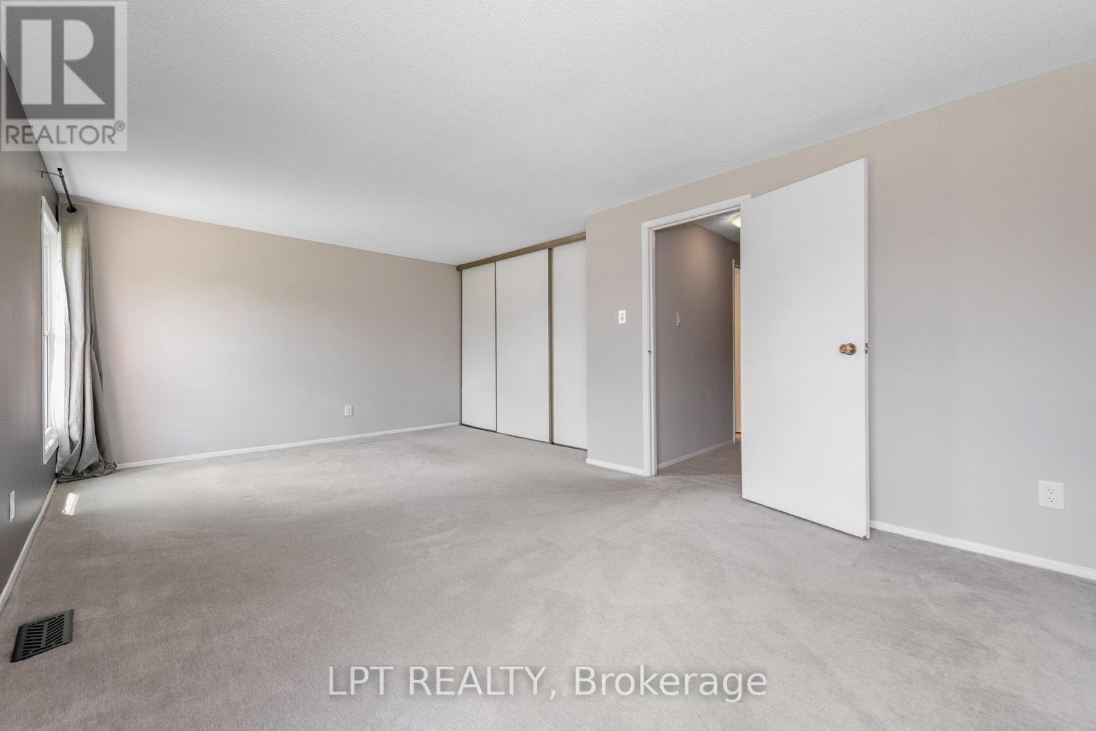 2286 COTTERS CRESCENT - 15
