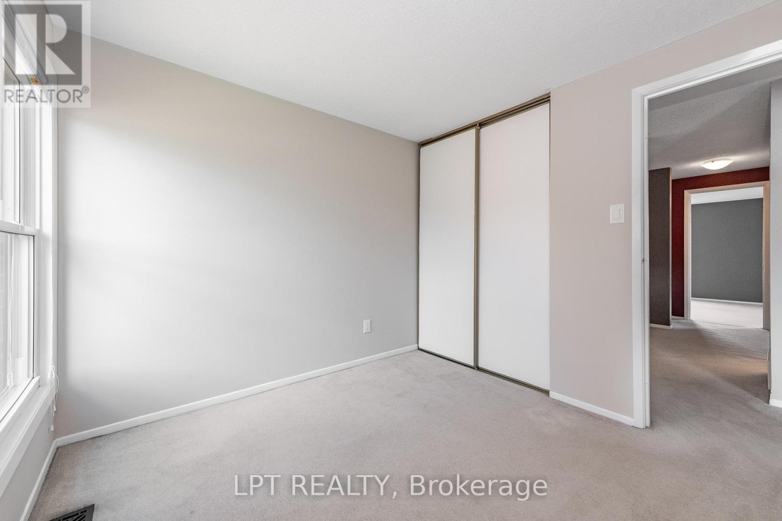 2286 COTTERS CRESCENT - 18