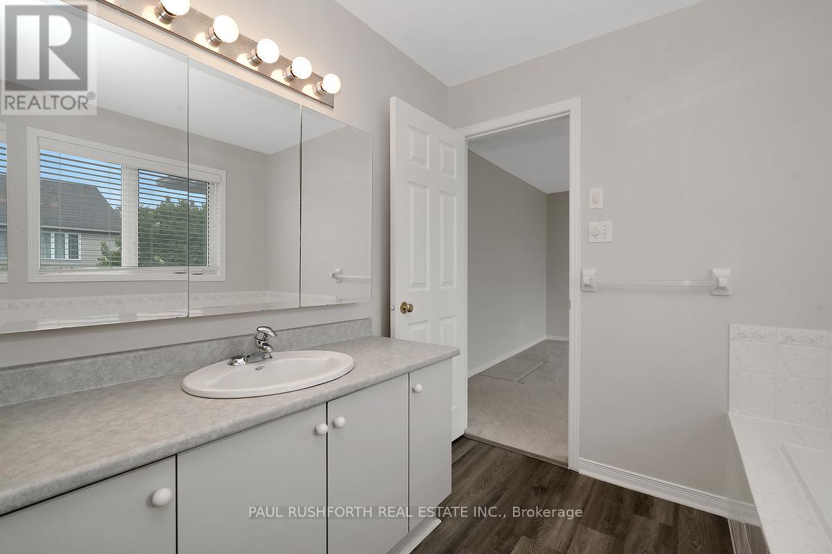 90 MORESBY DRIVE - 22