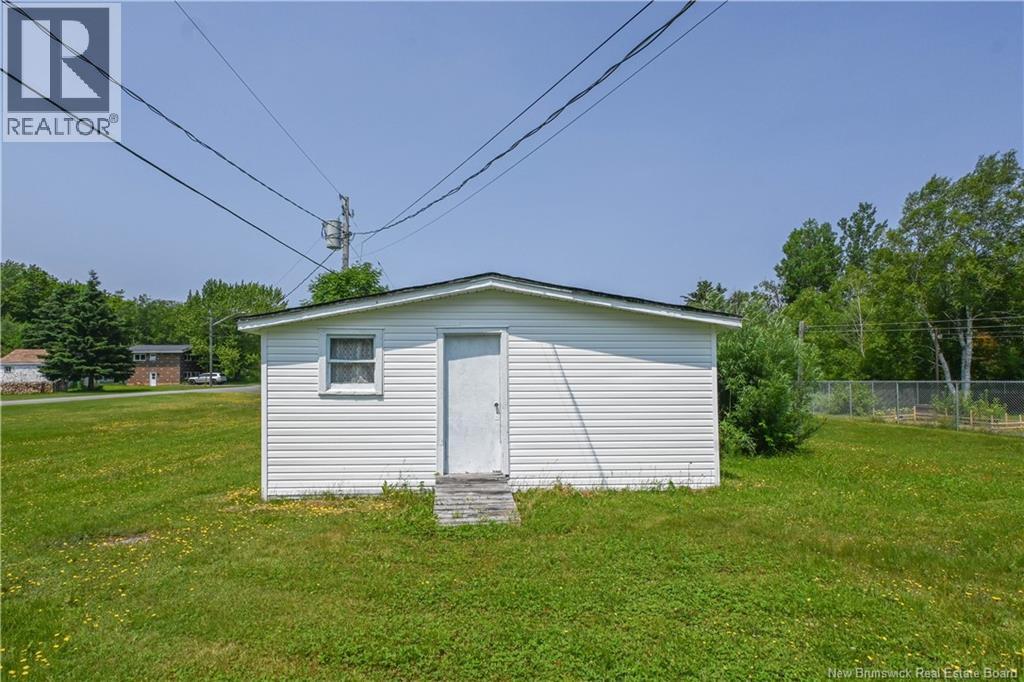 1004 Saint-Joseph Boulevard - Image 8