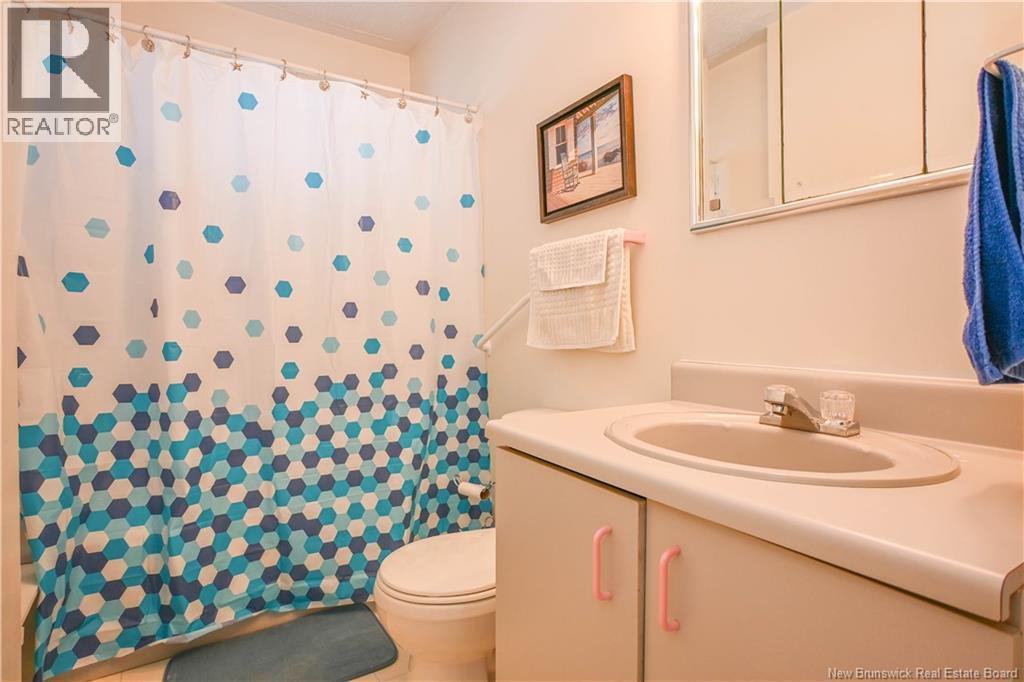 1004 Saint-Joseph Boulevard - 28