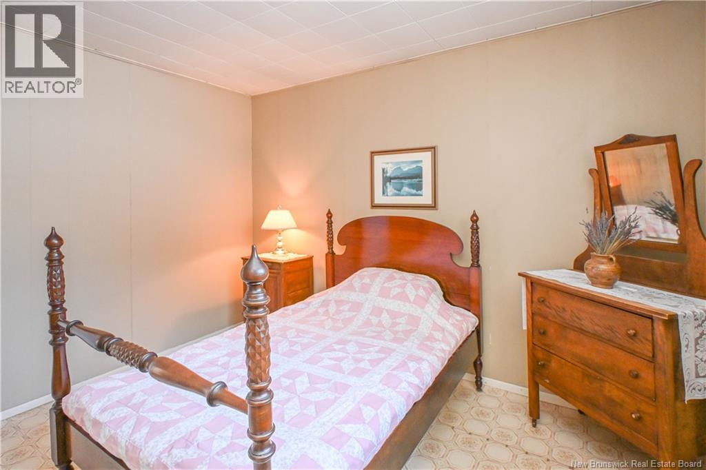 1004 Saint-Joseph Boulevard - Image 32