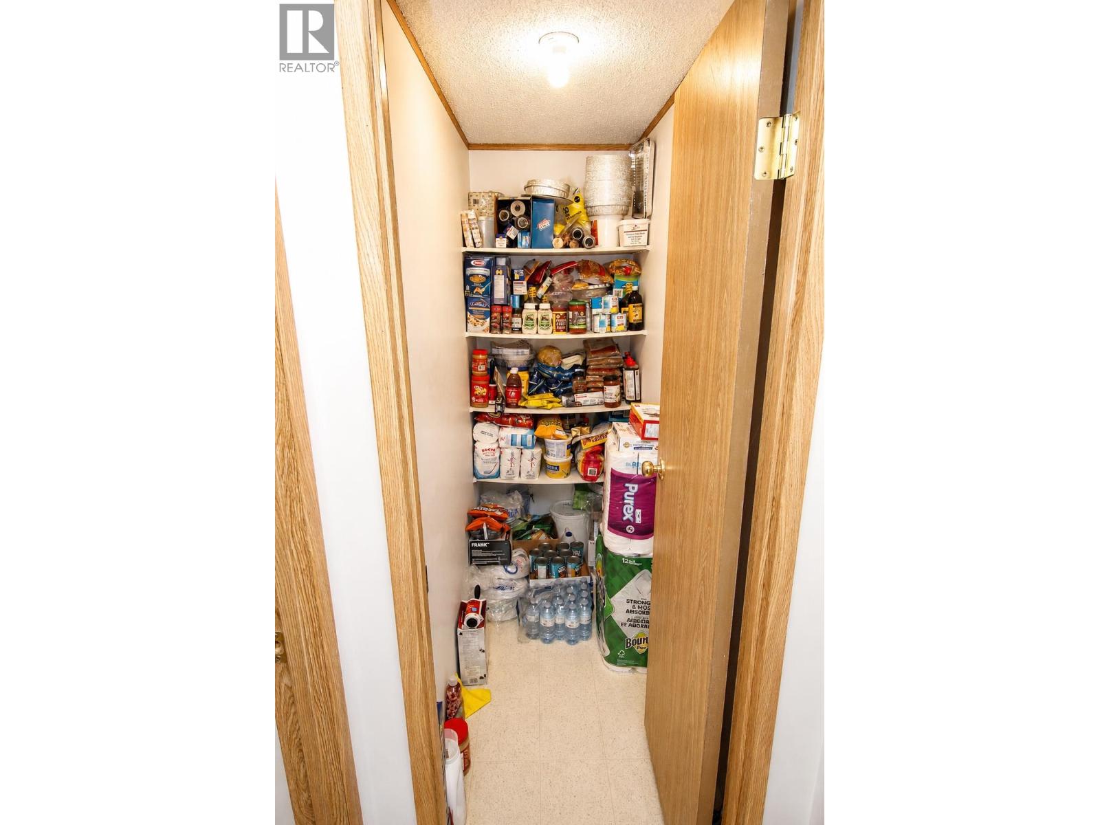 2131 WINTER AVENUE - 24