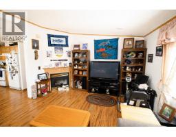 Bedroom 3 - 2131 Winter Avenue, Houston, BC V0J1Z2 Photo 8