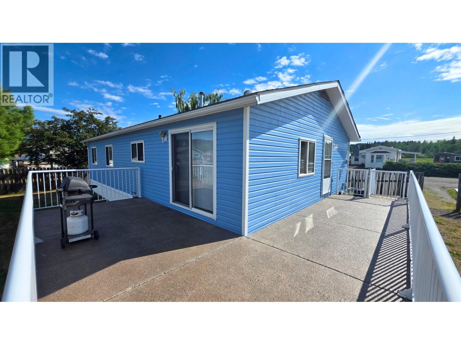 2131 WINTER AVENUE - 28