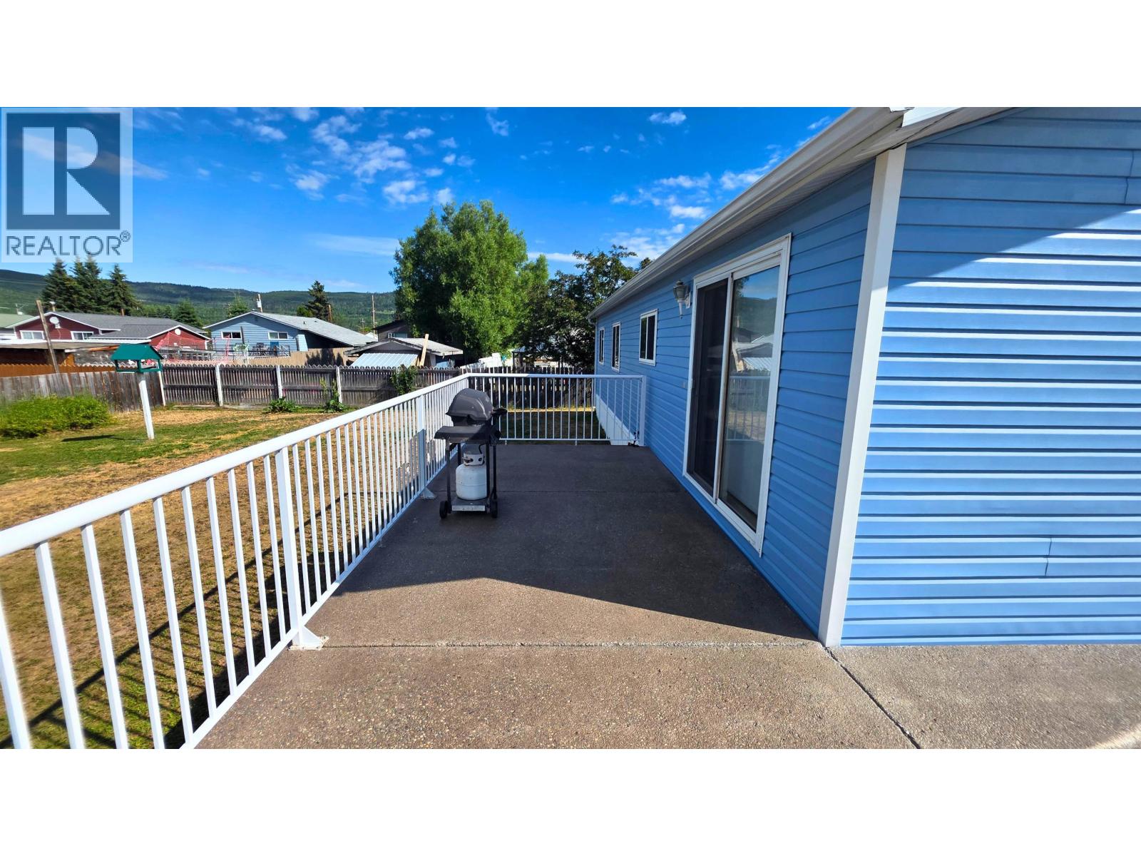 2131 WINTER AVENUE - 29