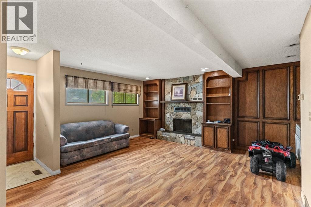 72 Templeson Way NE - 15