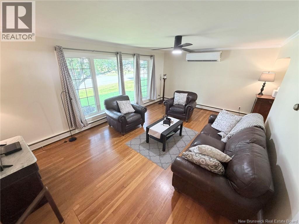 145 St John Street - 12