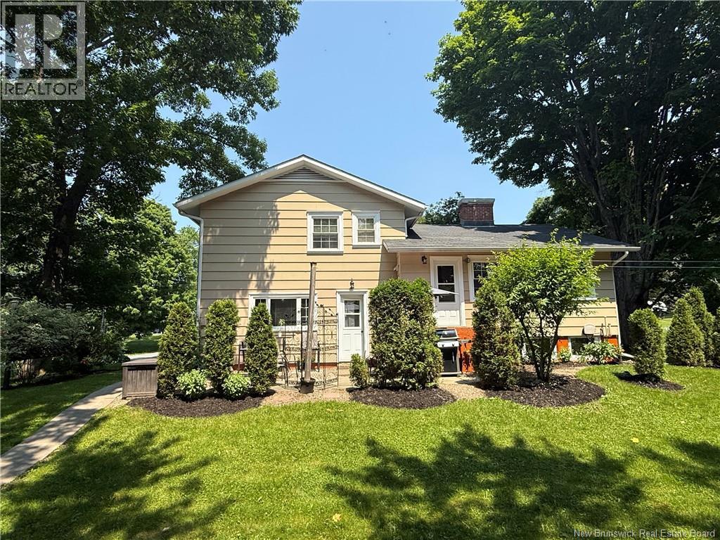 145 St John Street - 26