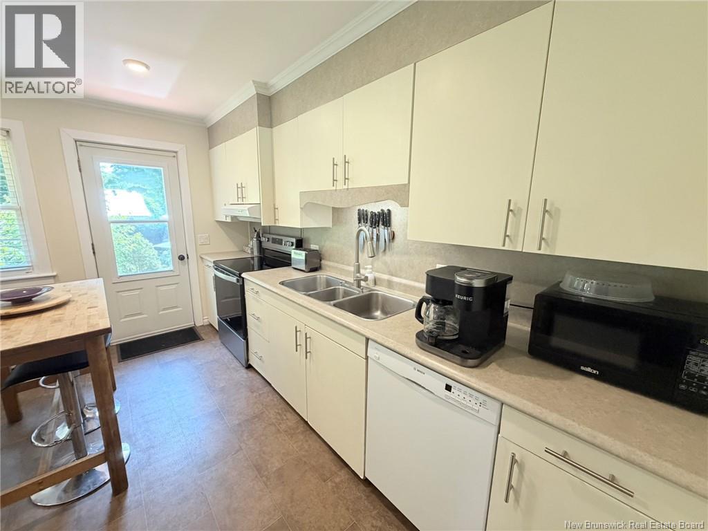 145 St John Street - 7