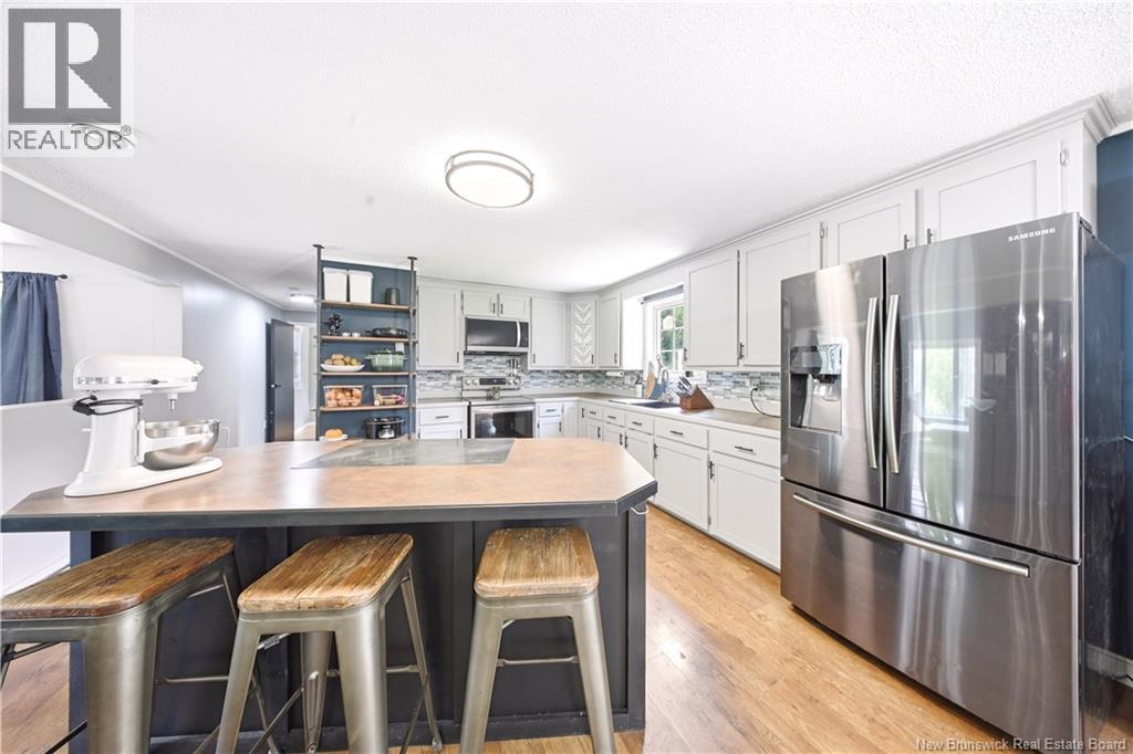 211 Pleasant - Image 13