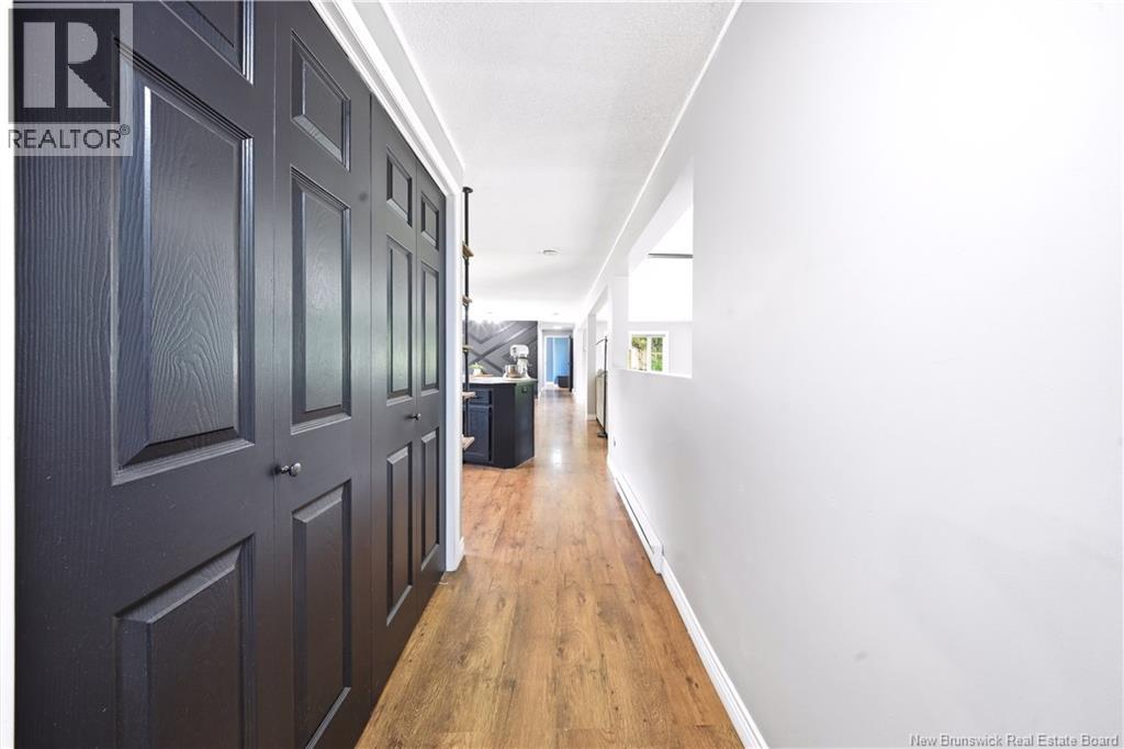 211 Pleasant - Image 25