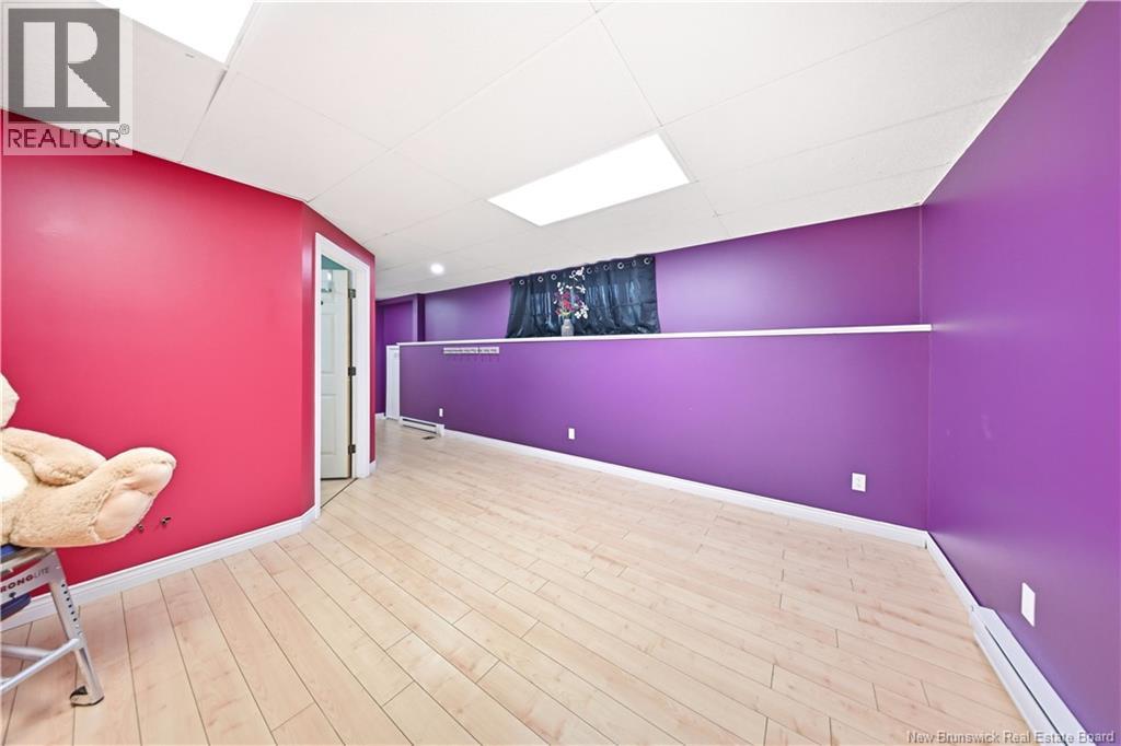 211 Pleasant - Image 31