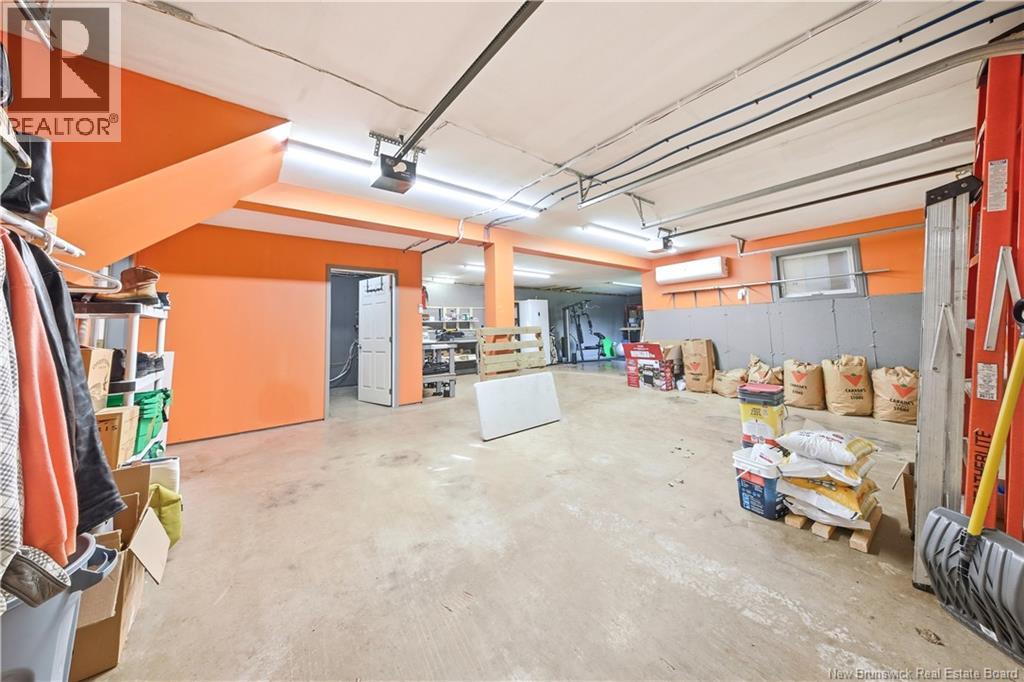 211 Pleasant - Image 34