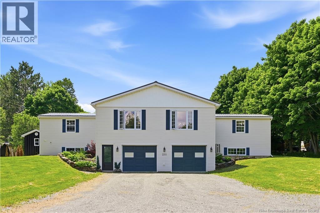 211 Pleasant - Image 4