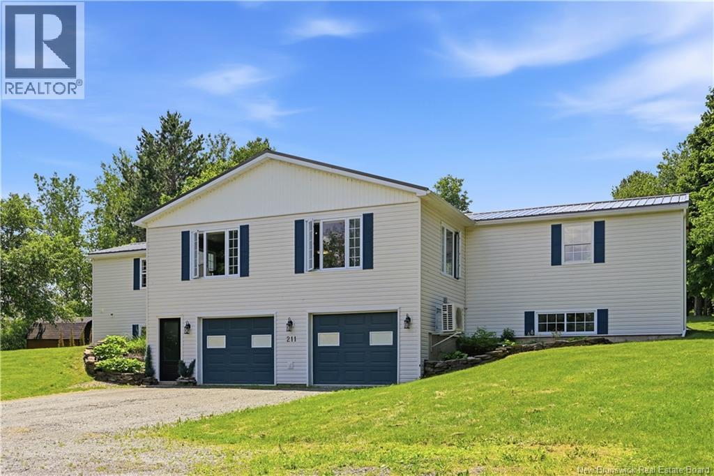 211 Pleasant - Image 5