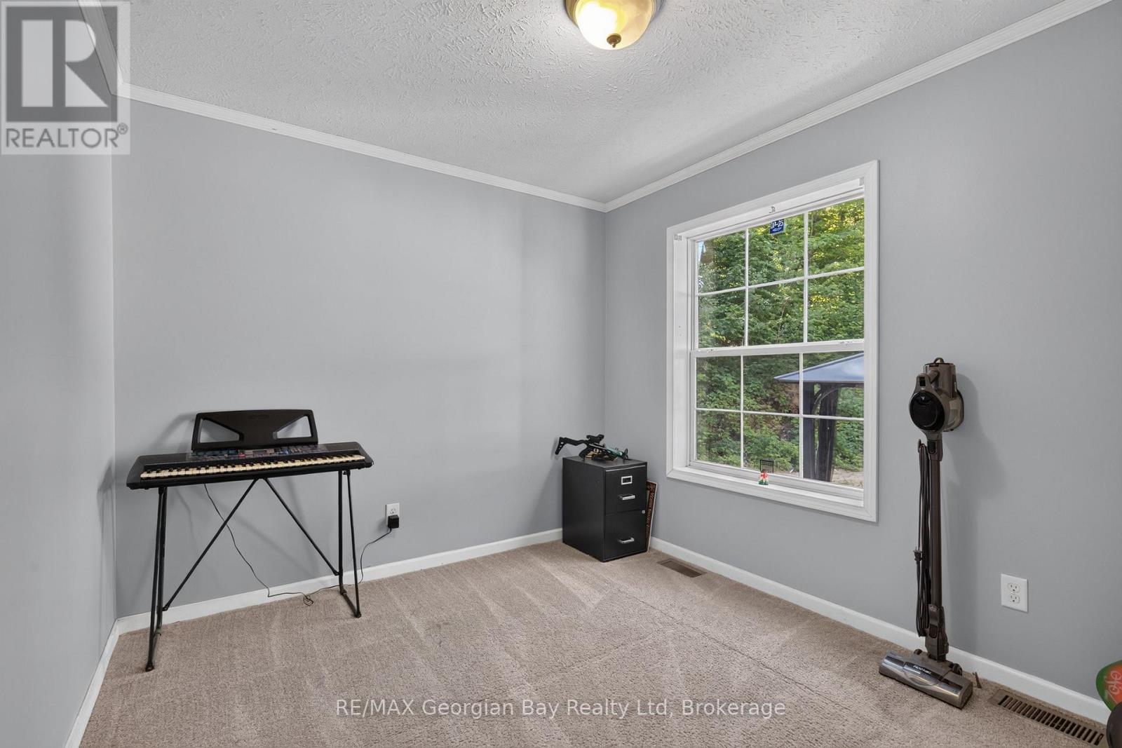 927 VINDIN STREET - 14
