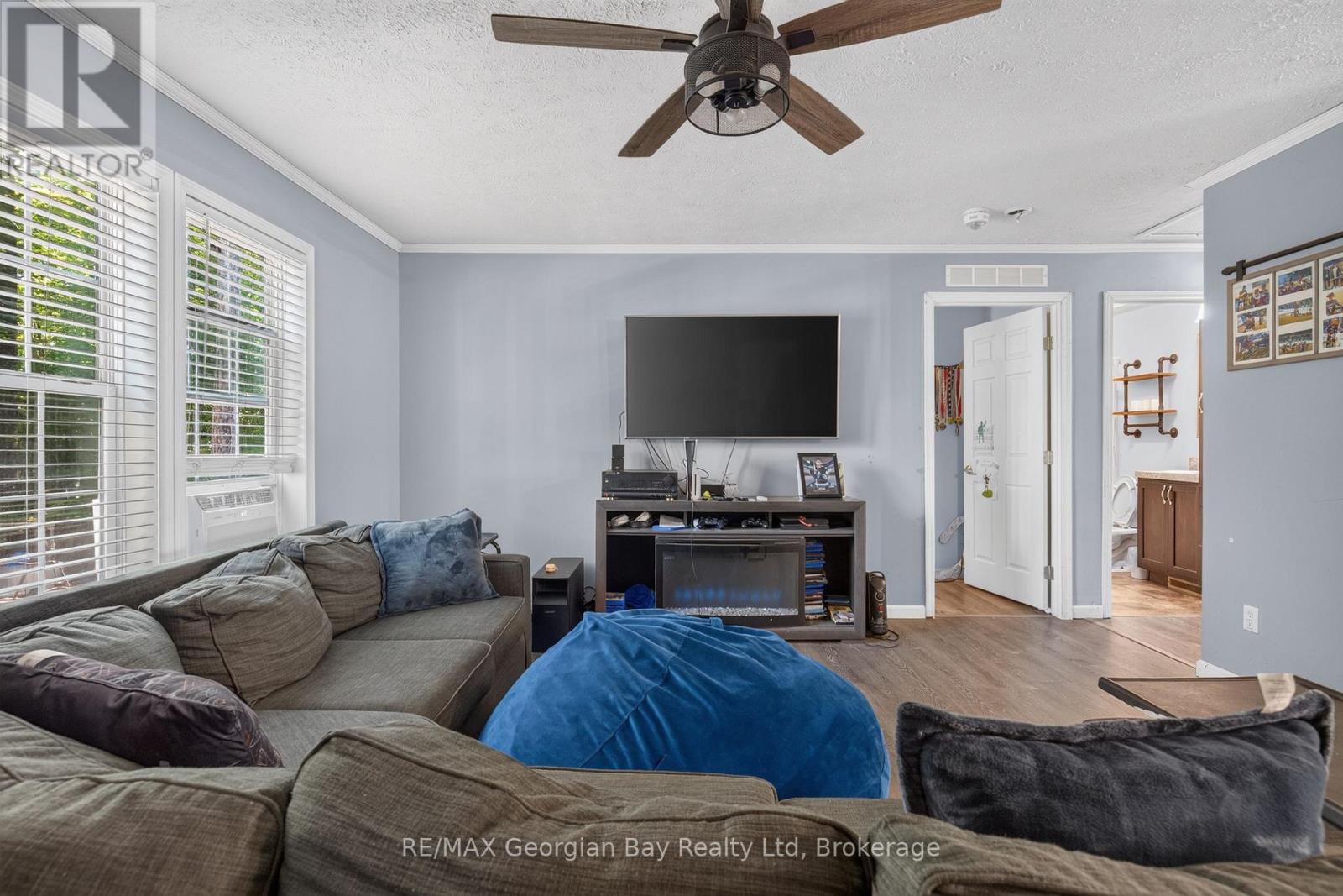 927 VINDIN STREET - 7