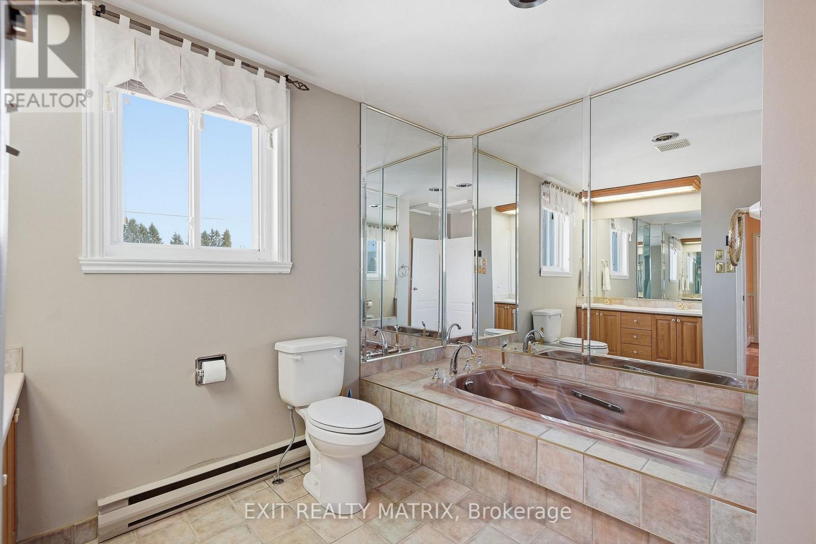 461 ST PHILIPPE STREET - 23