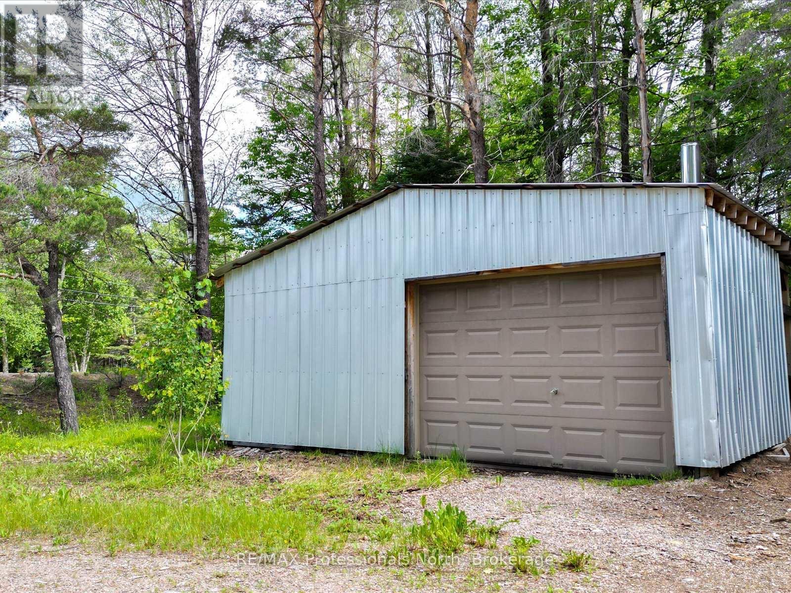 2510 LOOP ROAD - 25