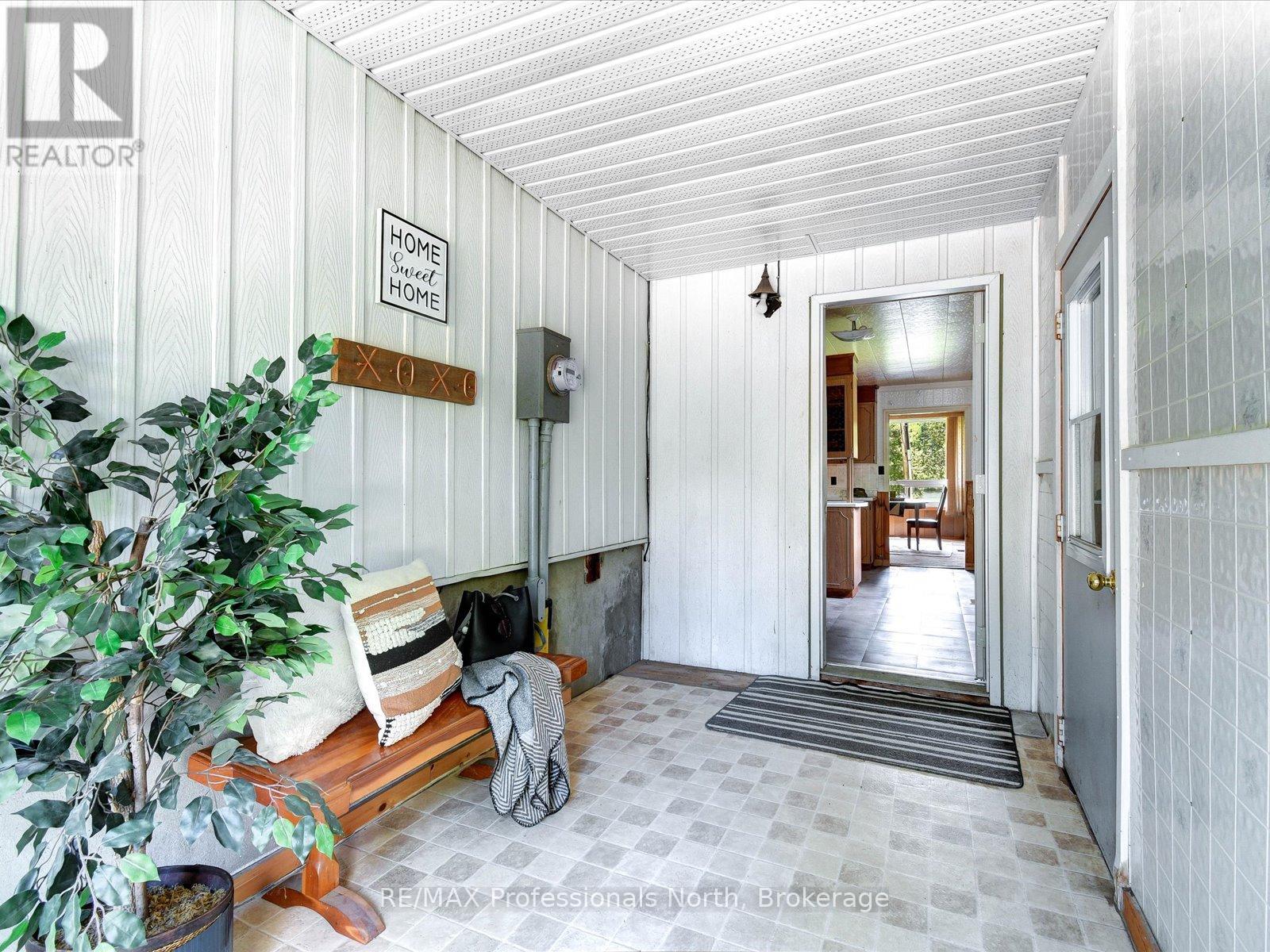 2510 LOOP ROAD - 5