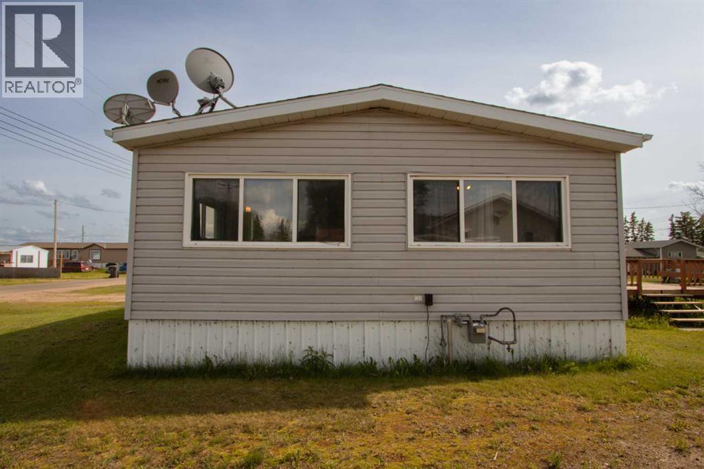 4920 50 Street - photo 3