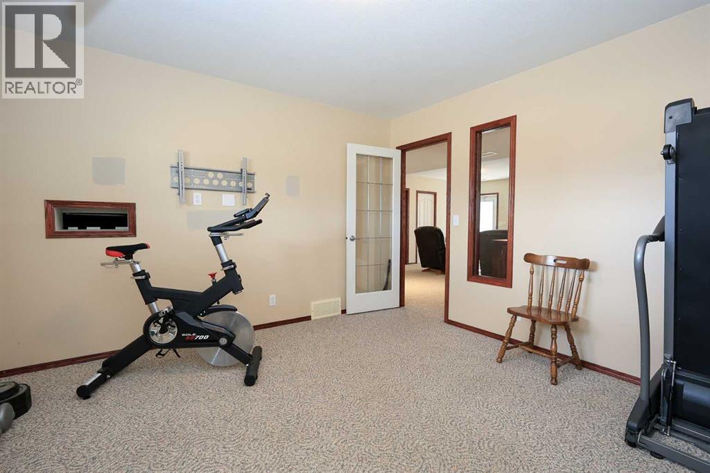 50 Donald Close - 33