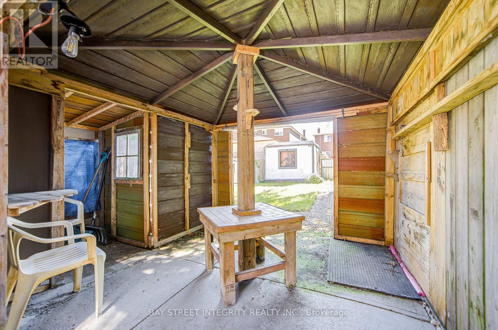 19 ROBINSON AVENUE - Image 39