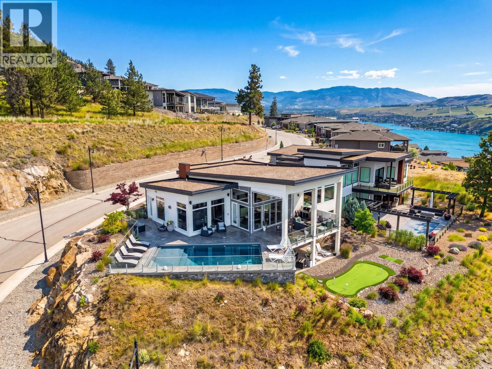 8908 Hampshire Crescent - 49