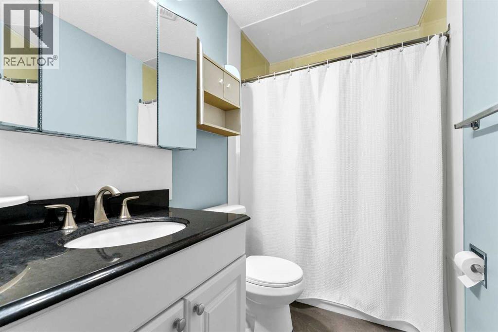78 Clark Crescent SE — photo 18