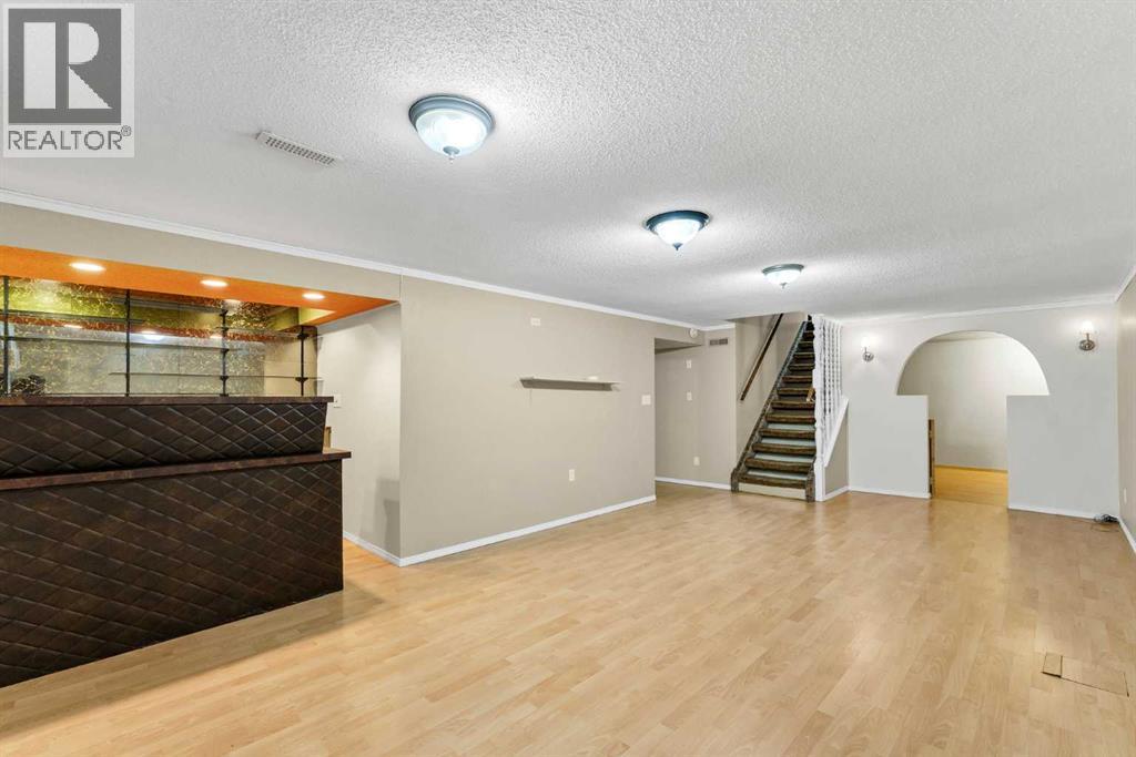 78 Clark Crescent SE — photo 22