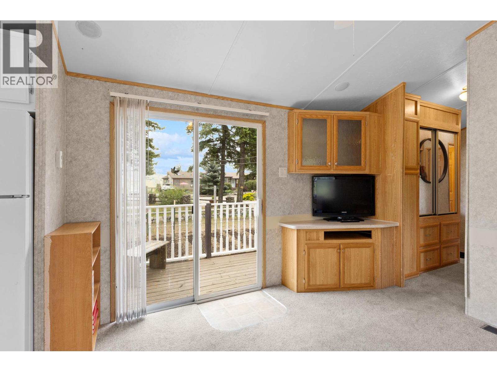 38 NINE MILE Place - 39