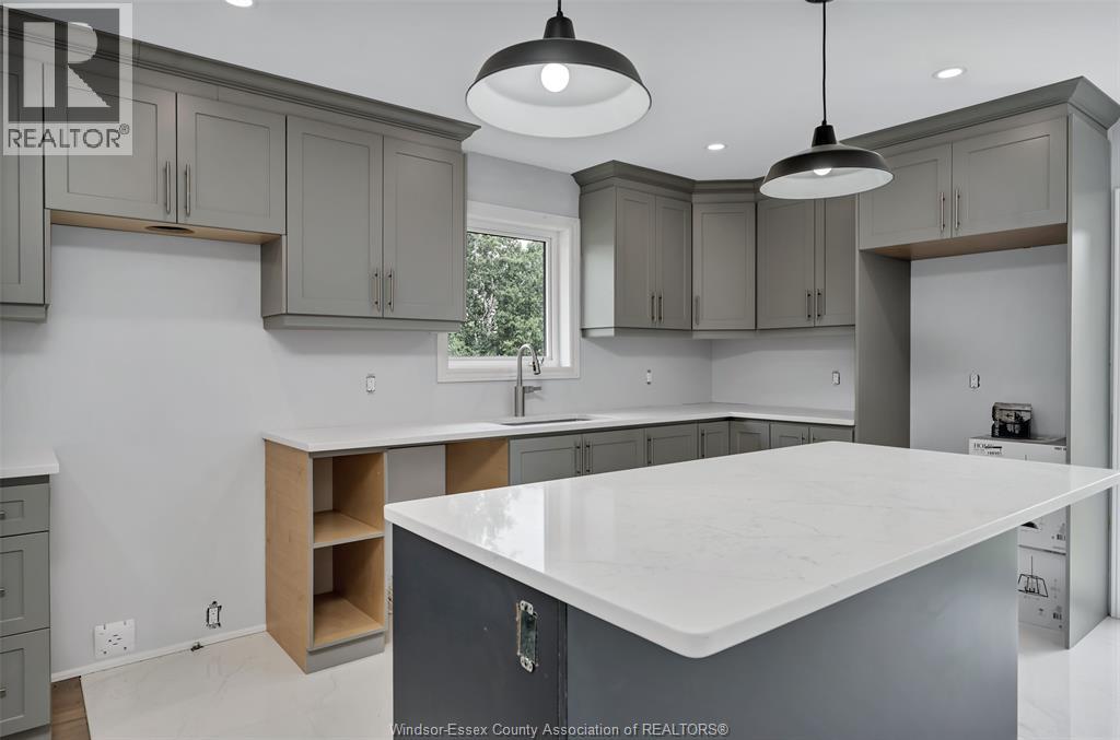 1505 MICHIGAN AVE. - 11