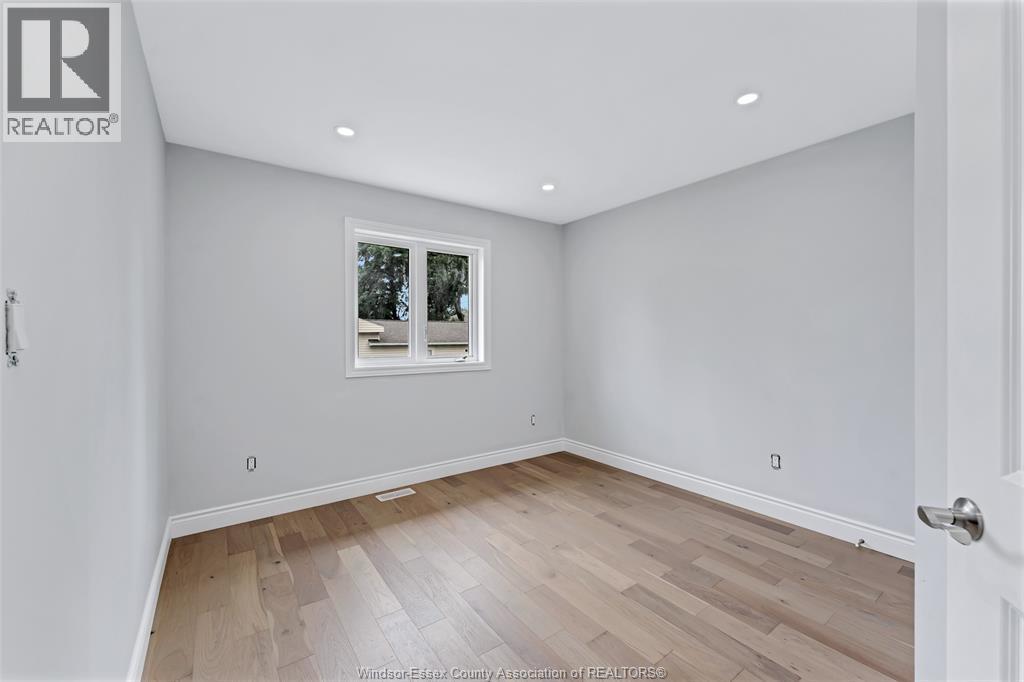1505 MICHIGAN AVE. - 16