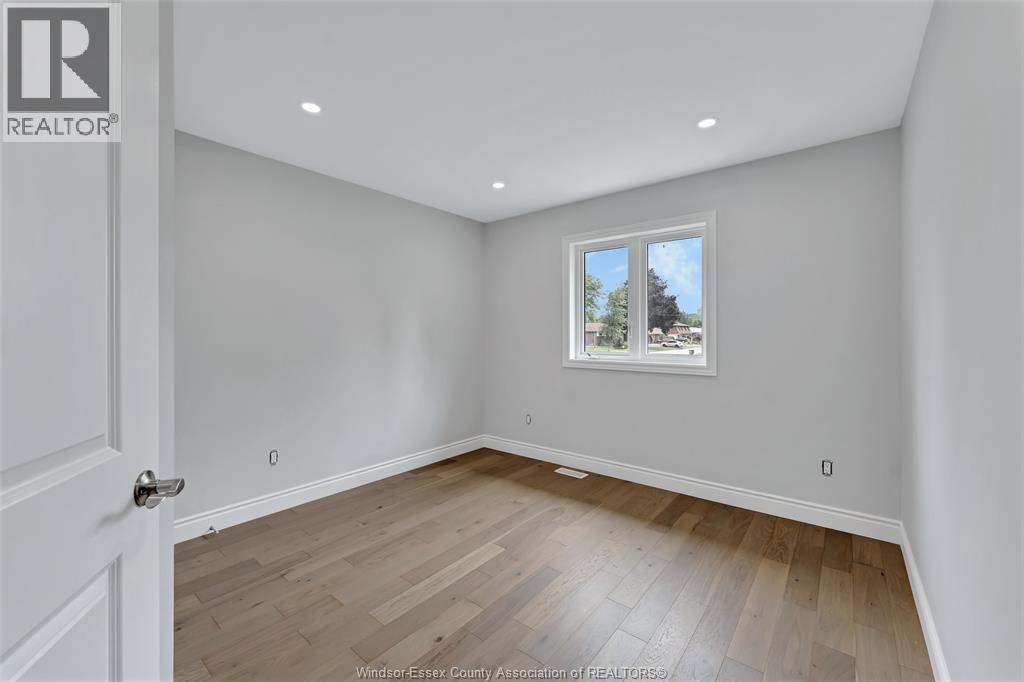 1505 MICHIGAN AVE. - 17