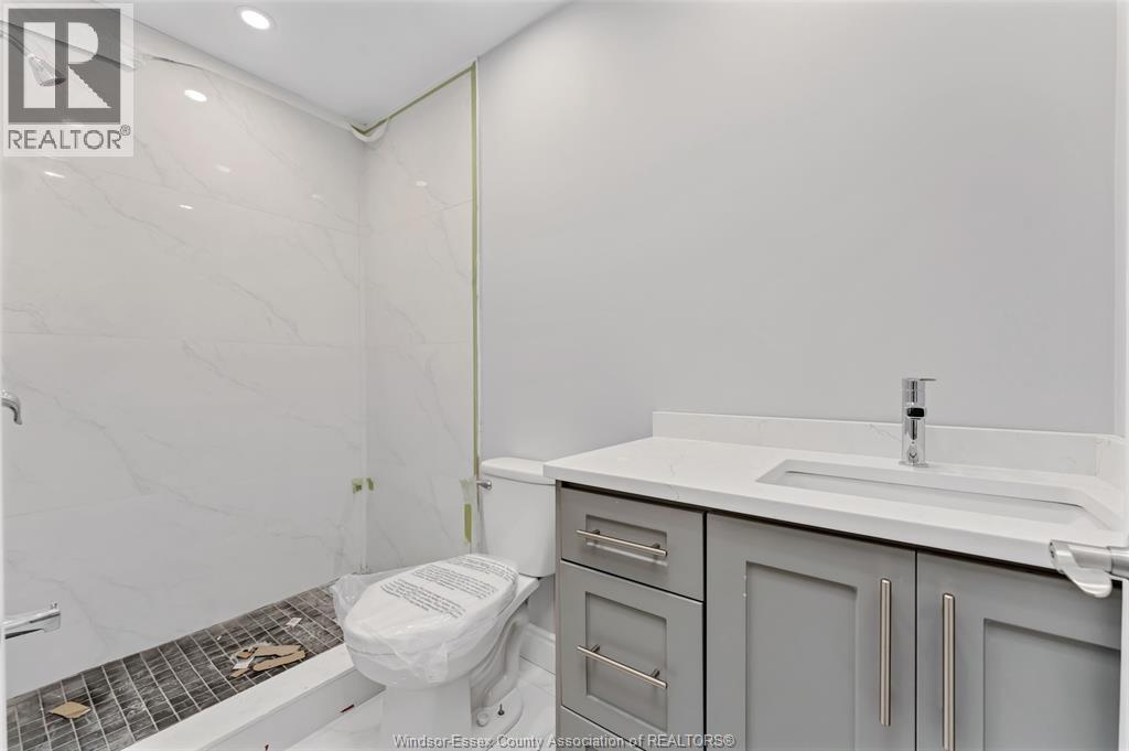 1505 MICHIGAN AVE. - 31