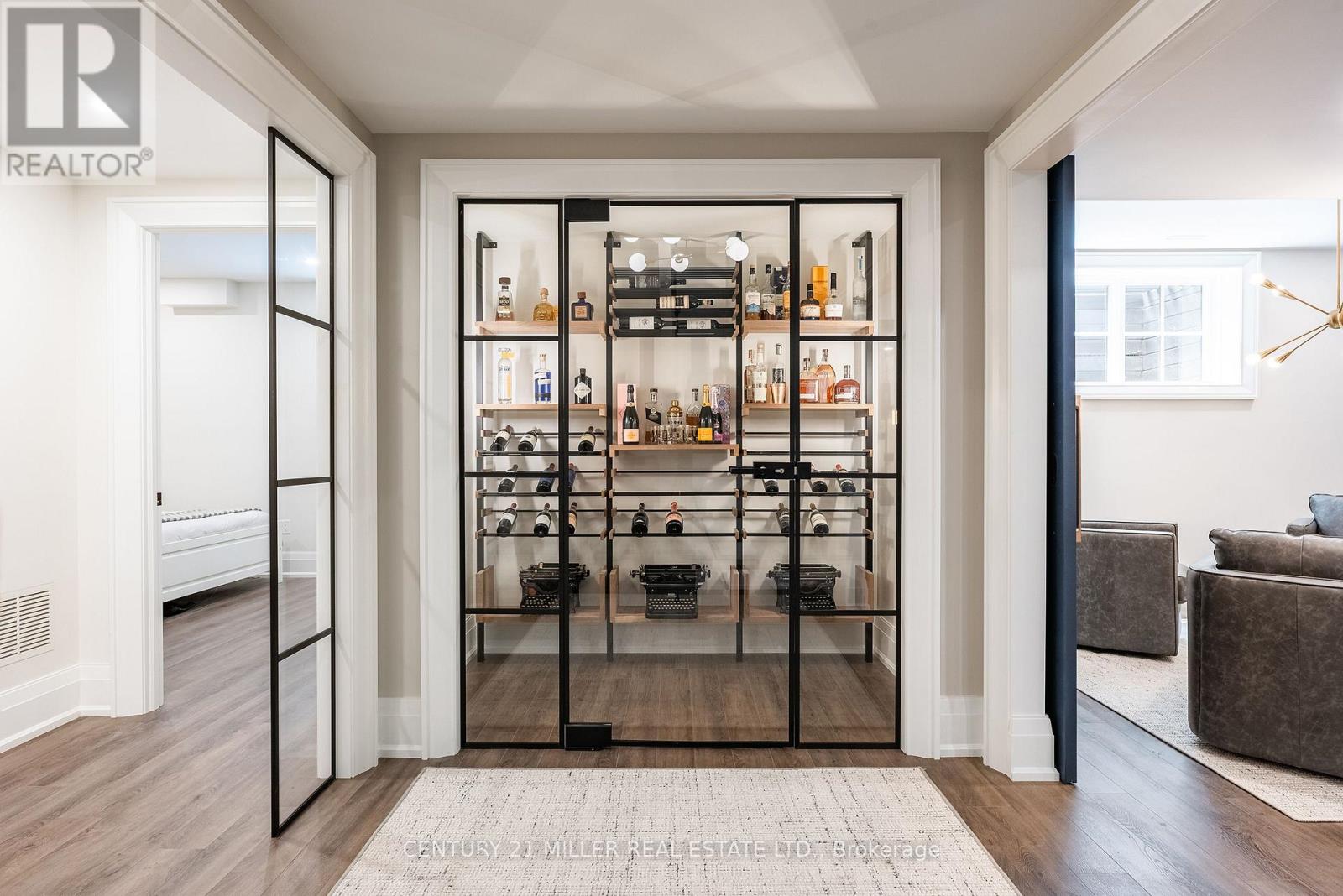 487 ORCHARD DRIVE - 32