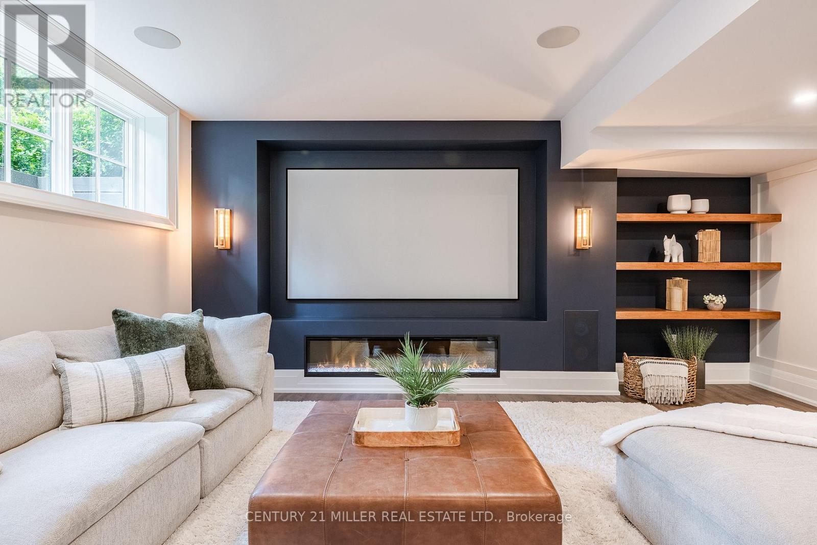 487 ORCHARD DRIVE - 33