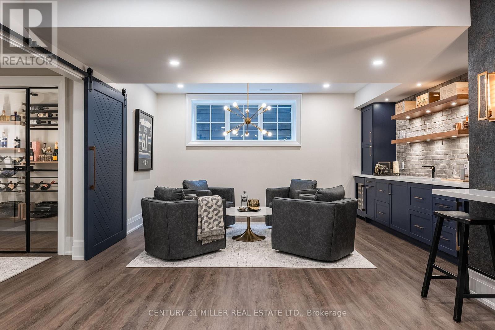 487 ORCHARD DRIVE - 37