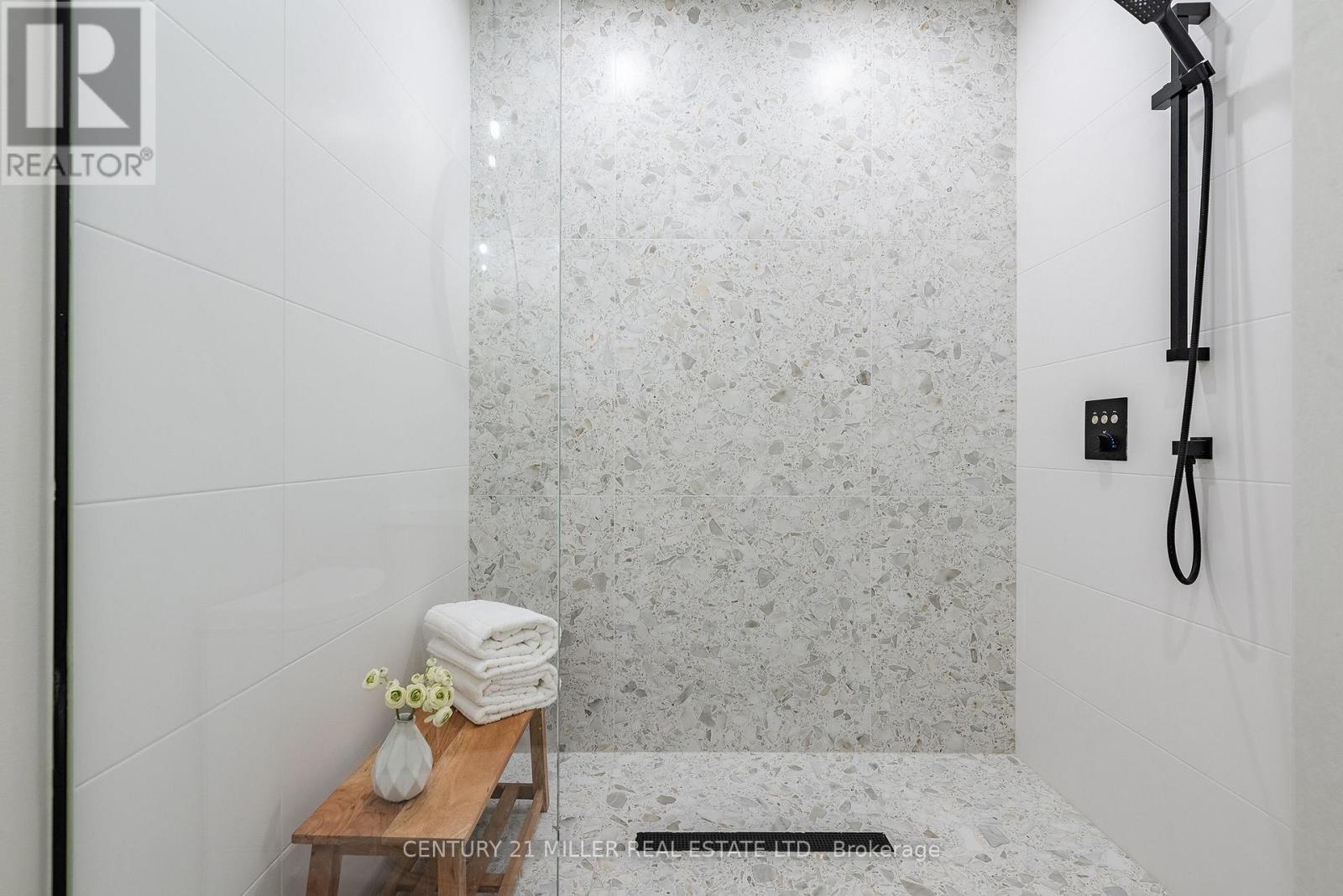 487 ORCHARD DRIVE - 41