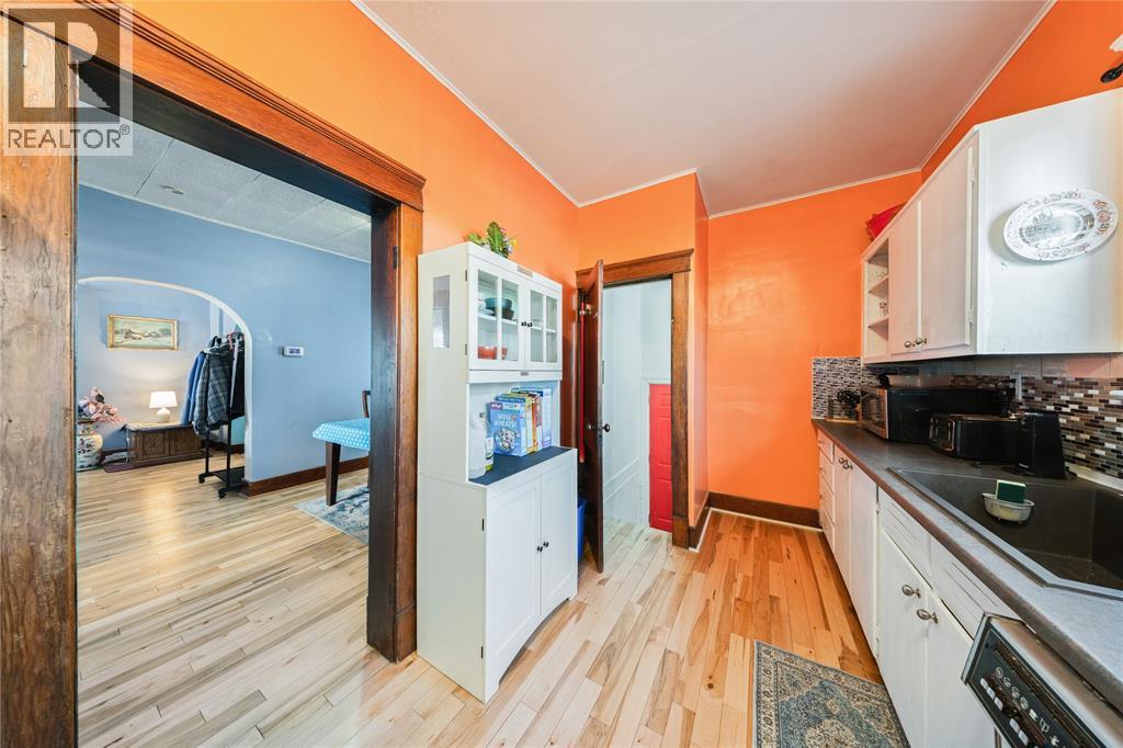 224 MAXWELL STREET - 19