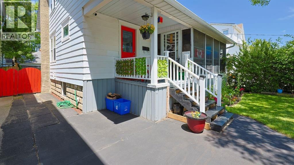 224 MAXWELL STREET - 4