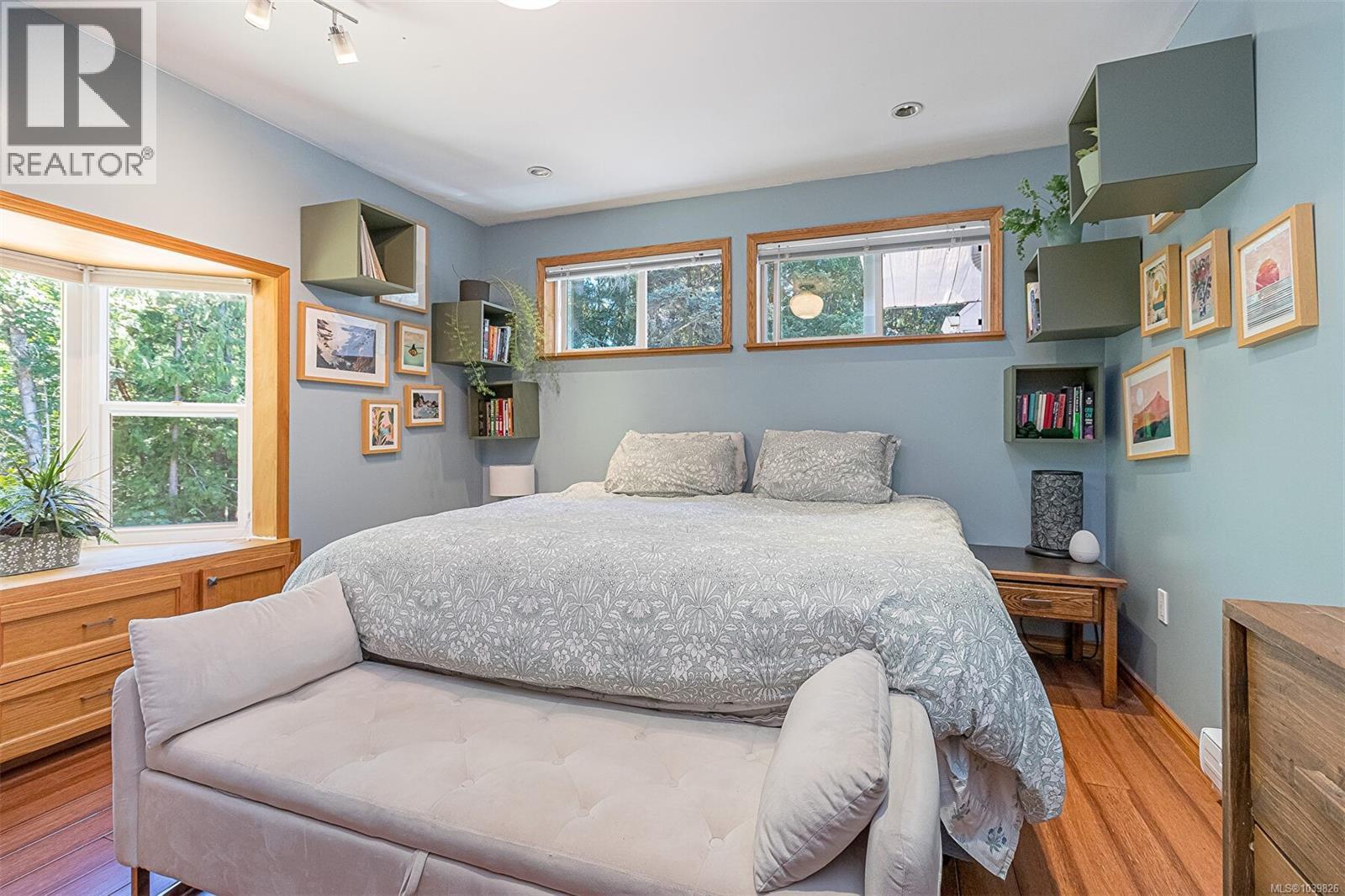 2333 Summerset Rd - Image 25