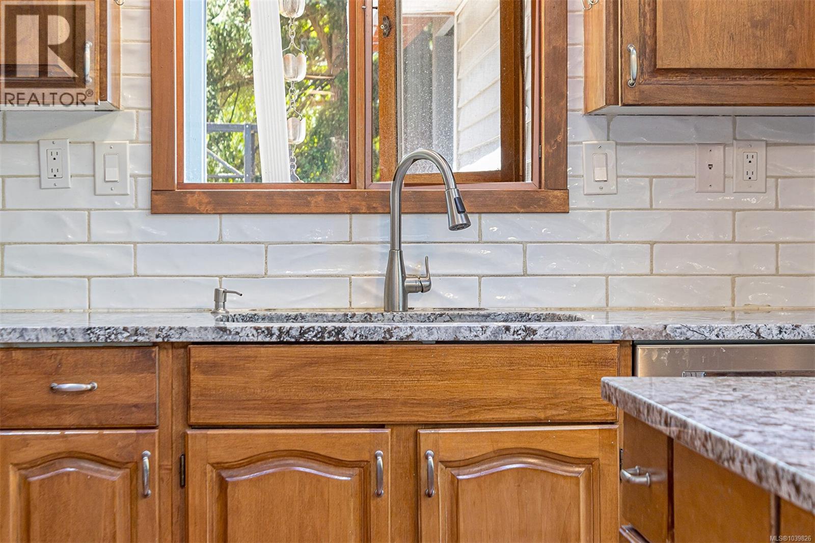 2333 Summerset Rd - 18