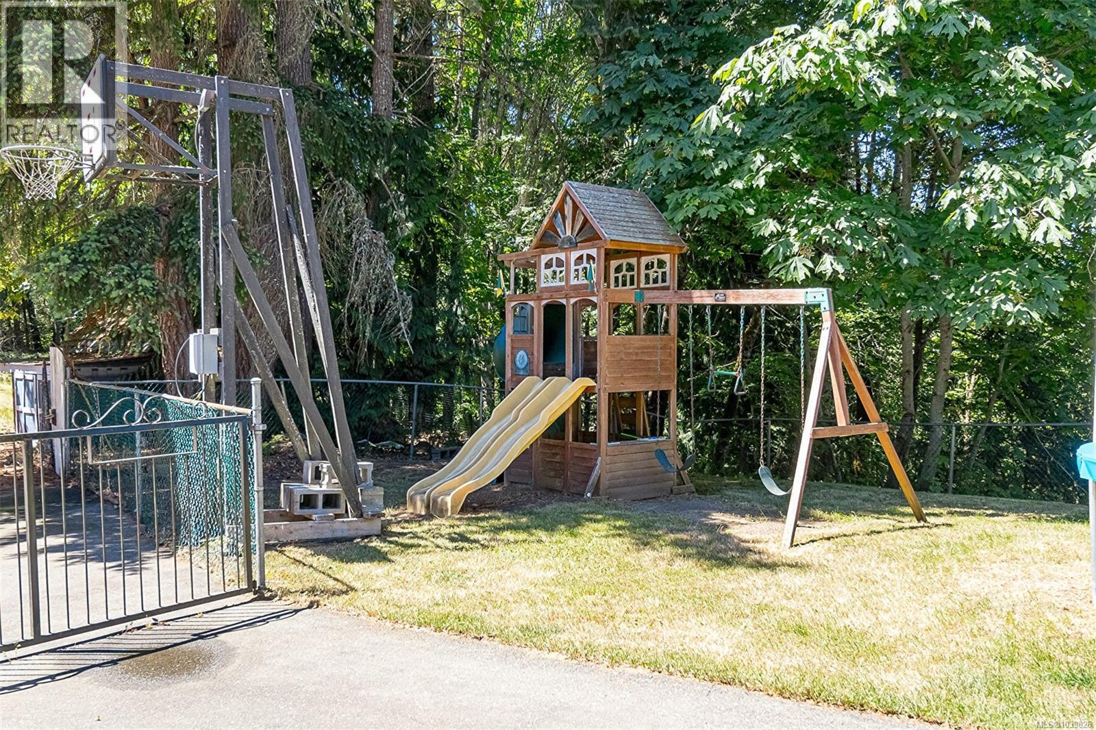 2333 Summerset Rd - Image 59