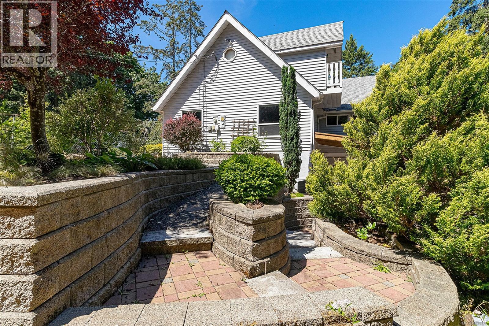 2333 Summerset Rd - Image 55