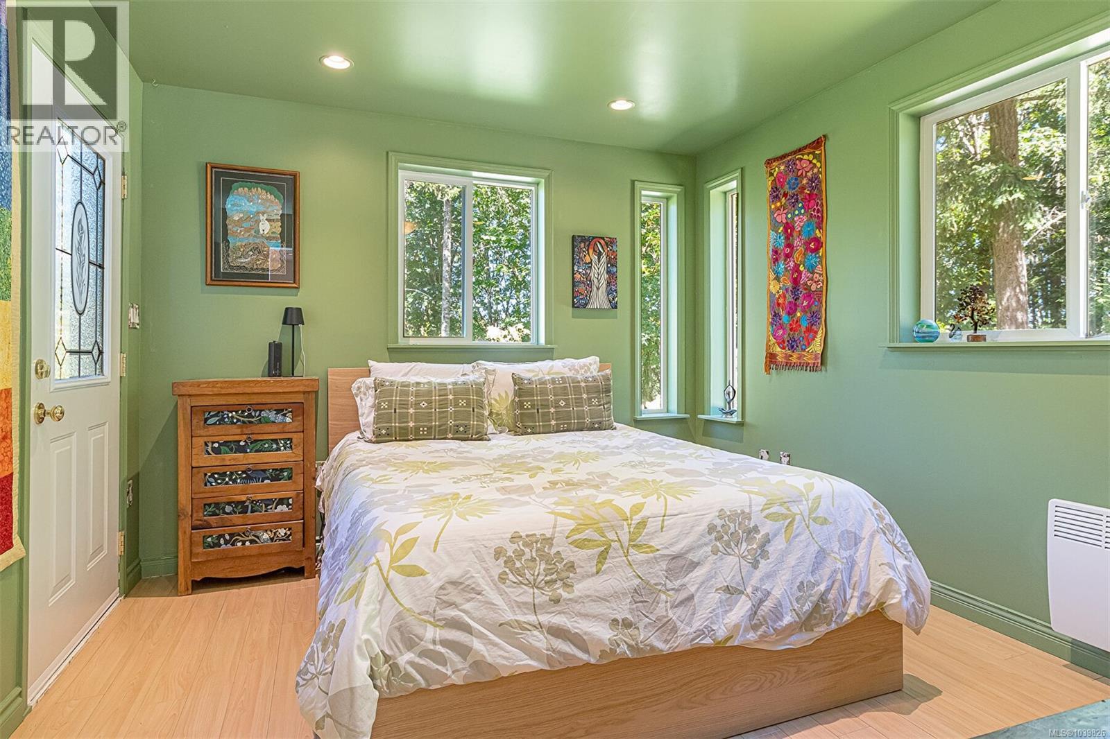 2333 Summerset Rd - Image 35