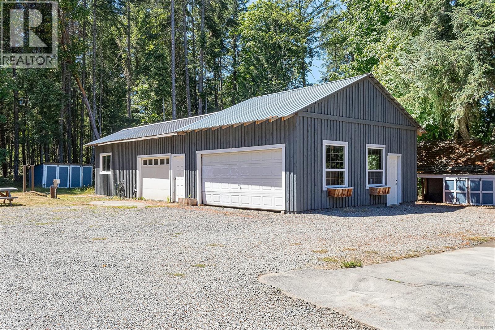 2333 Summerset Rd - Image 46