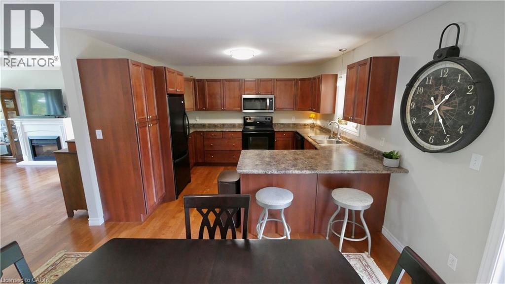 1680 TIMMINS Avenue - 10